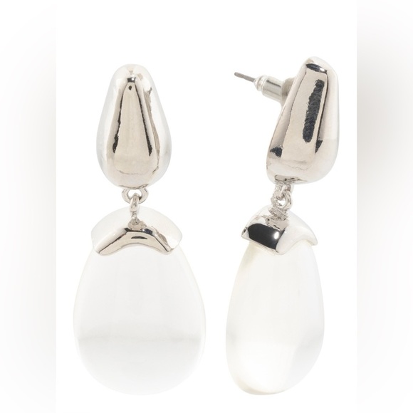 8 OTHER REASONS Oval Acrylic Drop Earrings - Picture 2 of 2